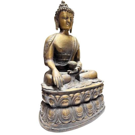 Nepalees bronzen Boeddhabeeld uit de Kathmandu-vallei, zittend op een dubbele lotustroon