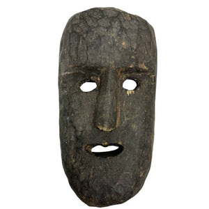 Muurdecoratie Antiek Nepalees houten masker met serene uitstraling en ritueel karakter