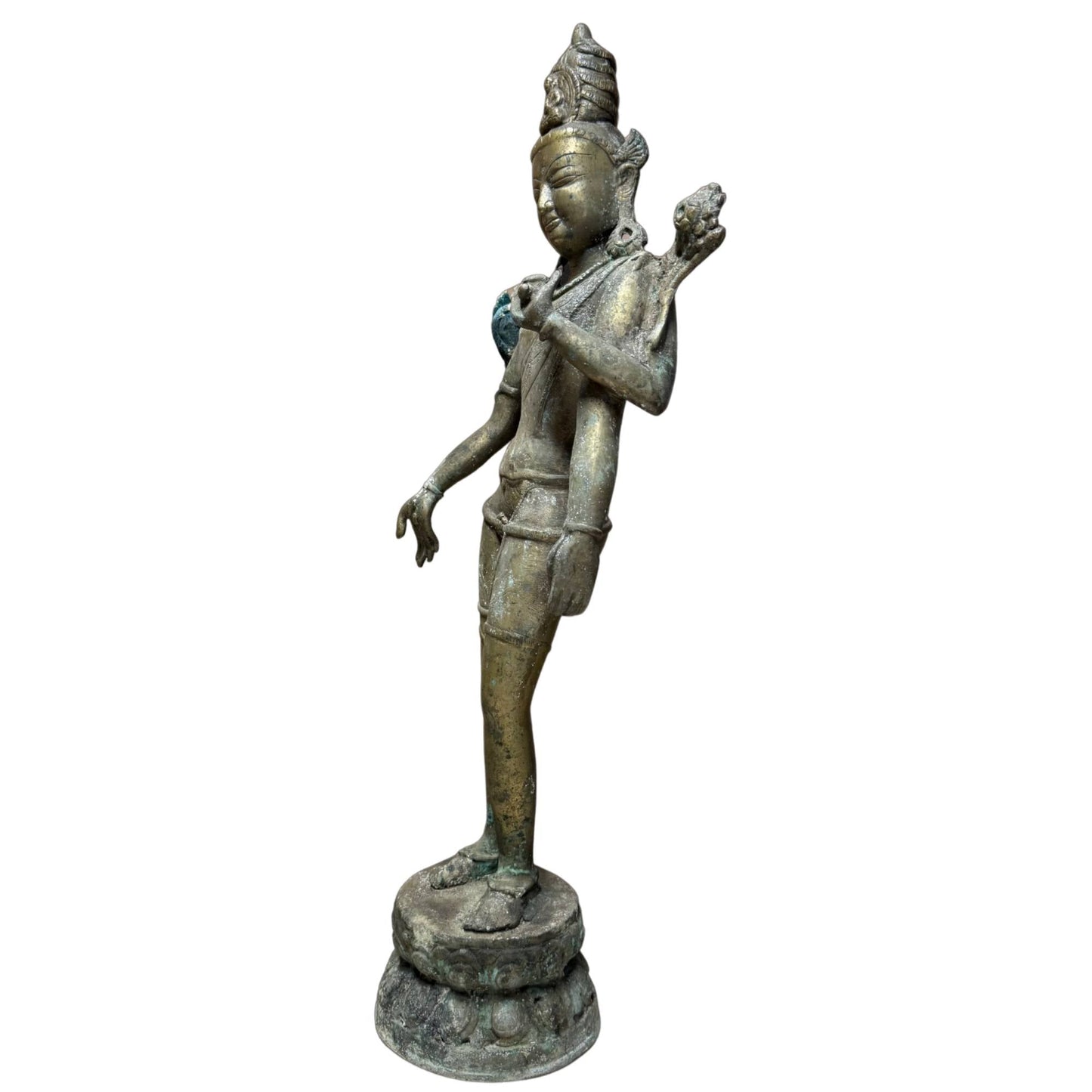 Nepalese vierarmige Avalokiteshvara in vuurverguld brons, 17e eeuw – driekwart rechts