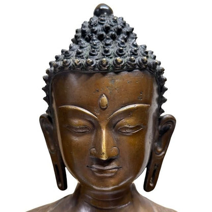 Nepalese Buddha Bust – Heavy Bronze, Patan / Newar Style, 37 cm – close view of the central details