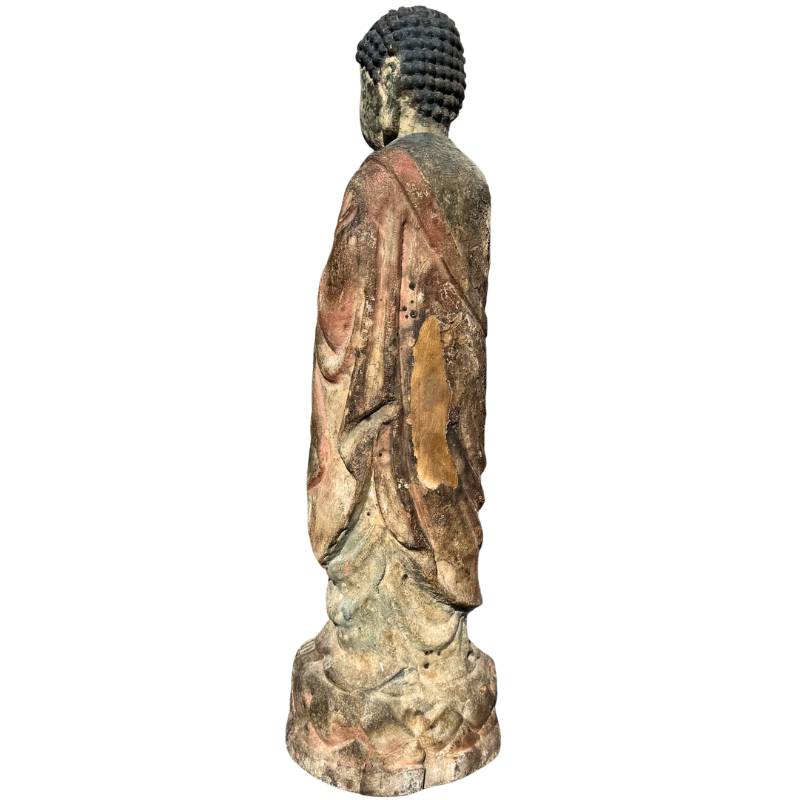 Old Chinese Guanyin – Polychrome Carved Wood, 80 cm – close view of the central details