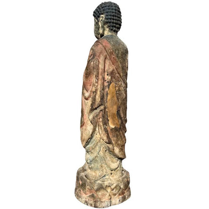 Old Chinese Guanyin – Polychrome Carved Wood, 80 cm – close view of the central details