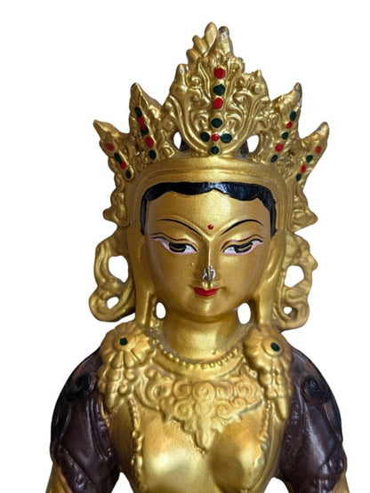 Traces of colour and gilding on the Tara surface