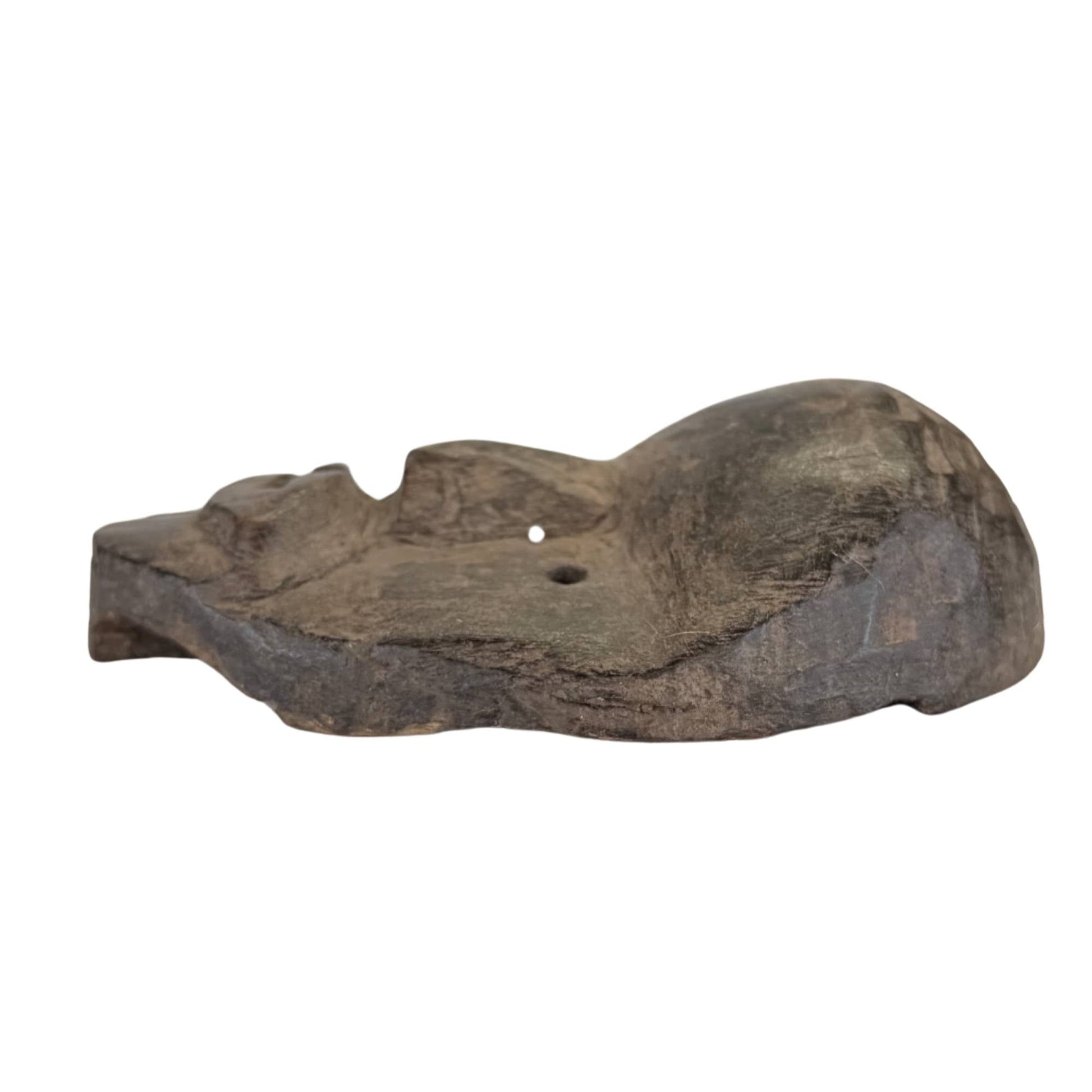 Oud Afrikaans volkskunst masker met ruwe handmatige afwerking