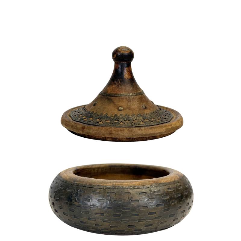 Ronde houten doos met deksel en oosterse decoratieve metalen details