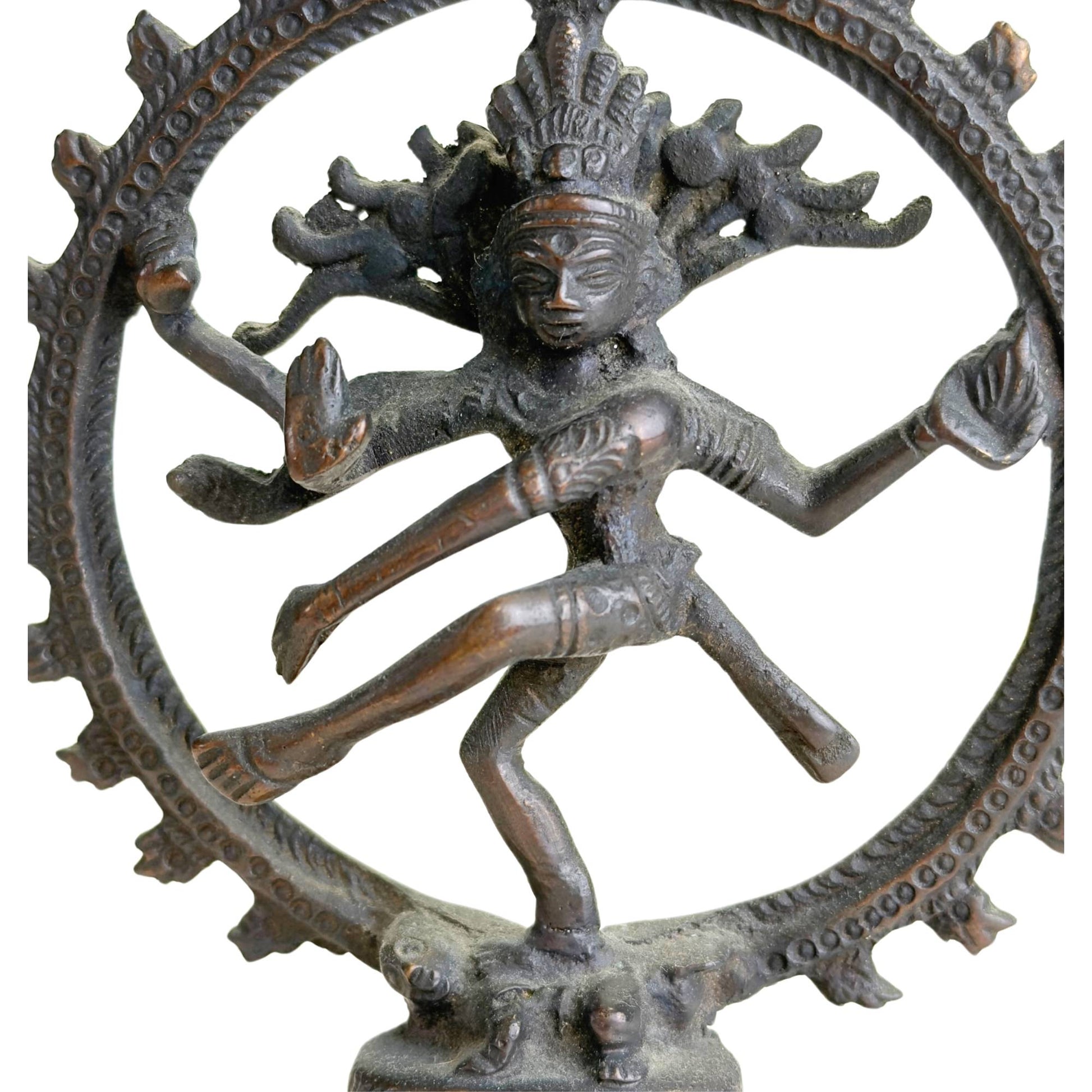 Shiva danser beeldje voor meditatieplek, huisaltaar of spirituele inrichting