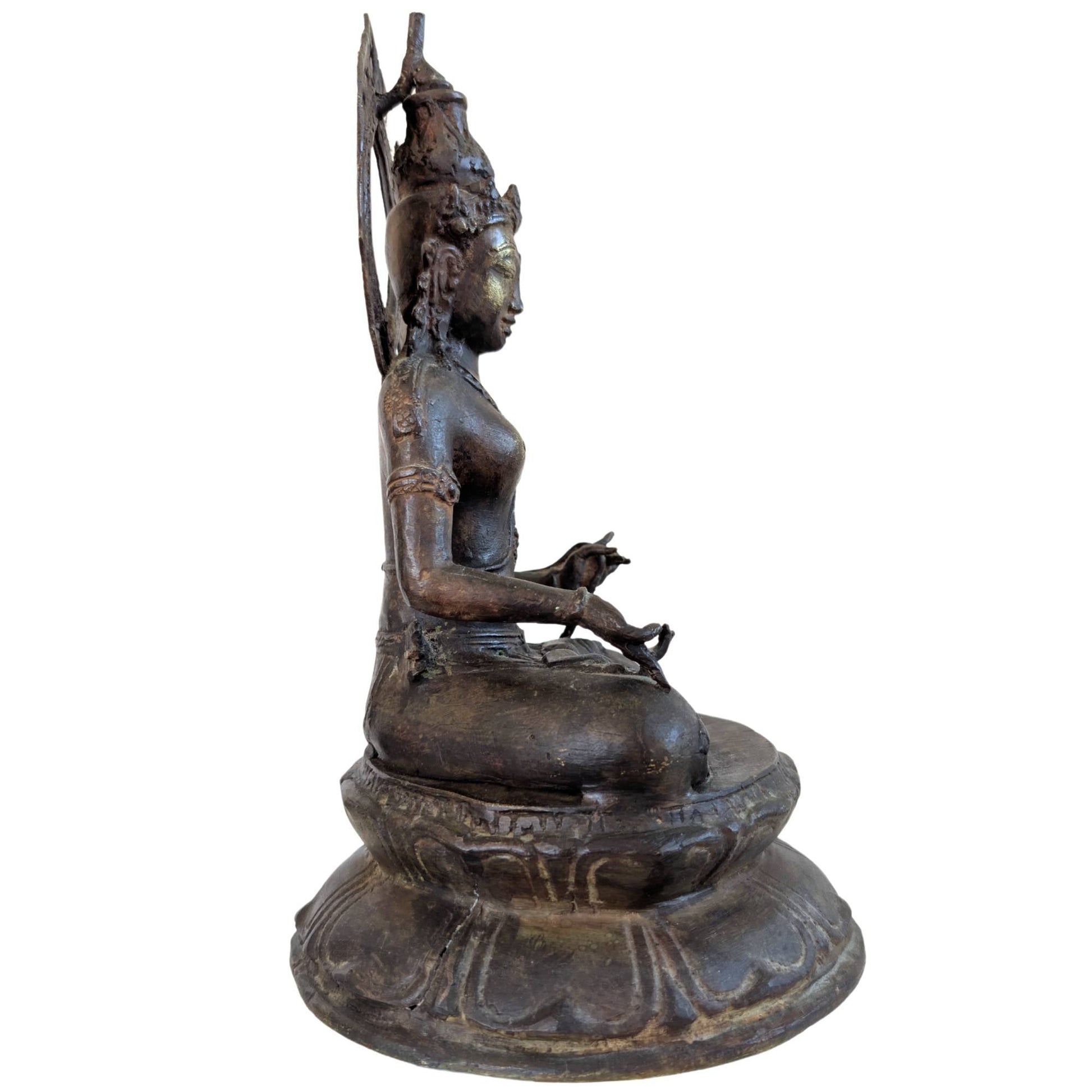 Bronzen Avalokiteshvara met Srivijaya en Javaanse invloeden