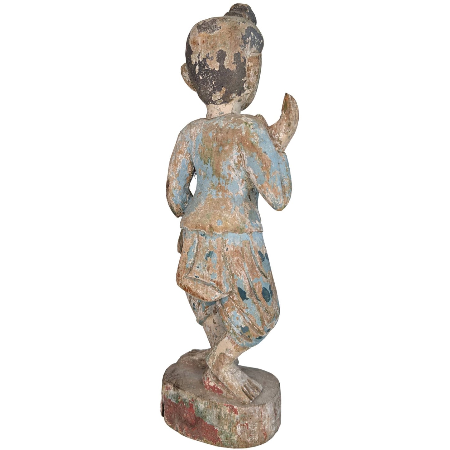 Staande houten figuur hoogte 34 cm met historisch karakter.