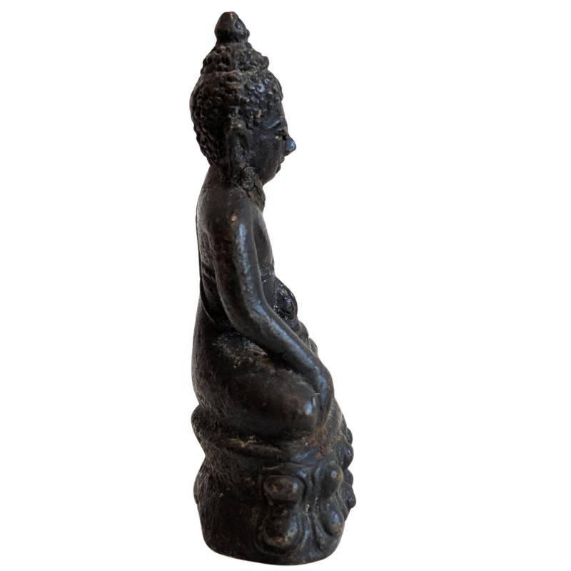 Right profile of the small seated Thai bronze Buddha