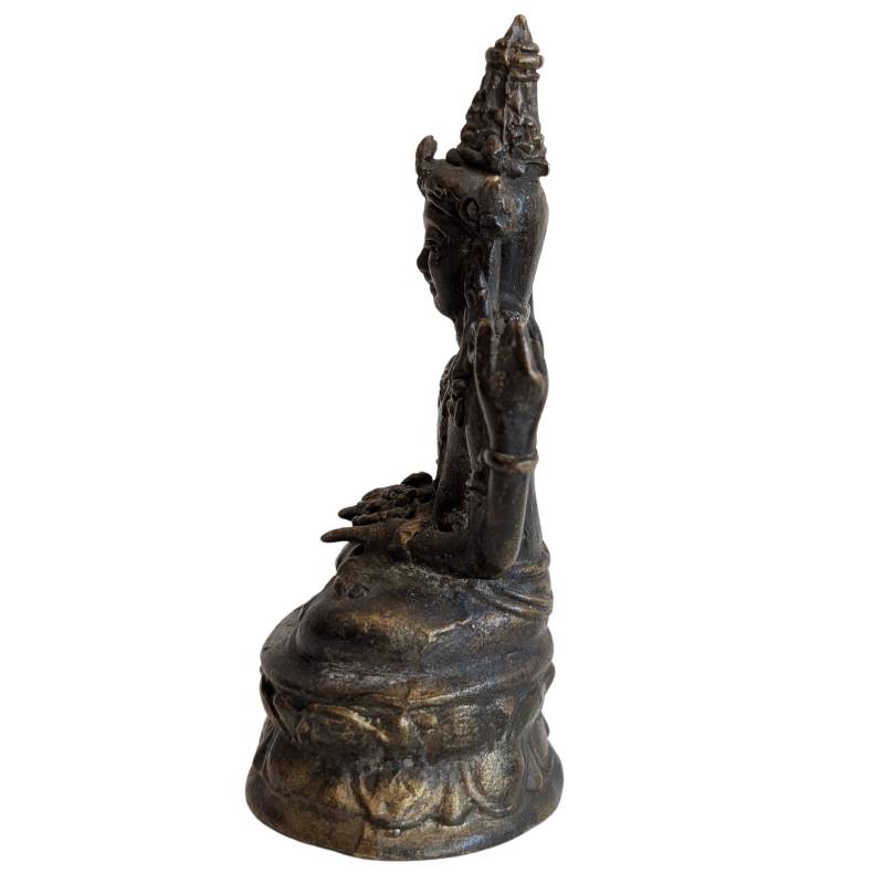 Left profile of the compact Thai Avalokiteshvara statue