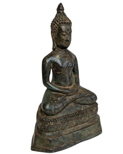 Natural green oxidation patina on the Thai bronze Buddha