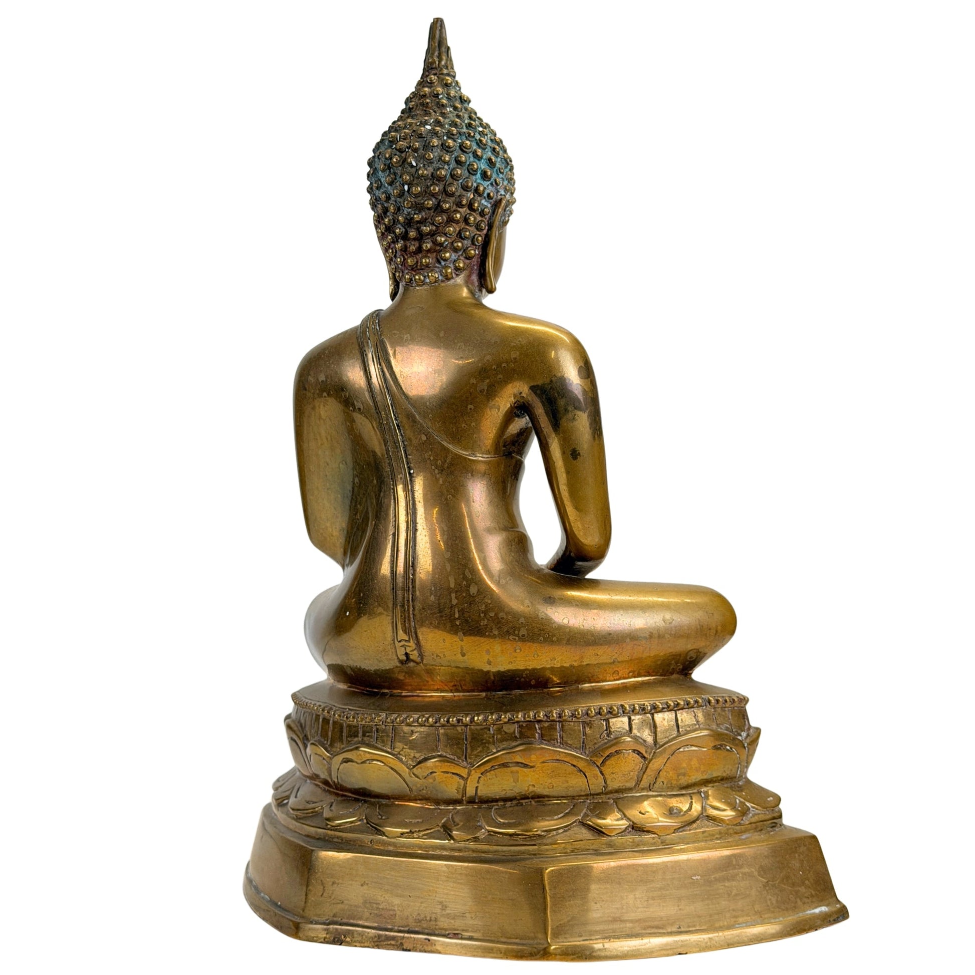 Rear robe line and stepped lotus base of the antique Thai Shakyamuni Buddha