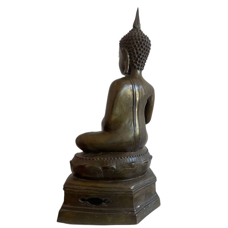 Rear-left view of the Sukhothai-style bronze Buddha and natural aged patina