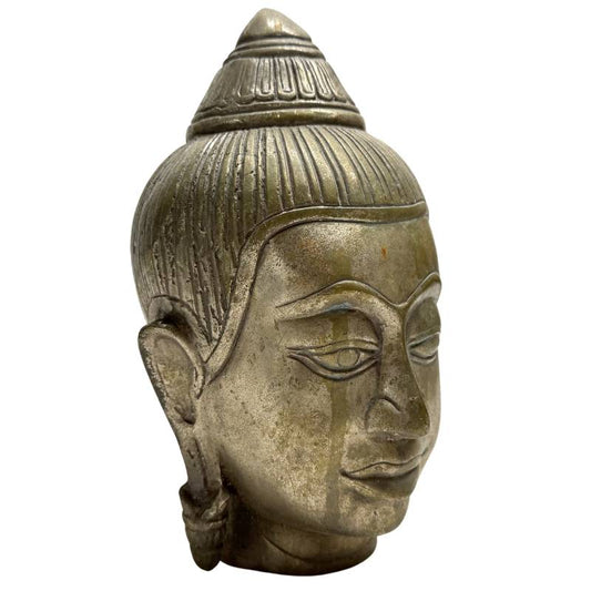 Gepatineerd Thais Boeddhabeeld hoofd van brons en messing, exclusief boeddhistisch home decor en spiritueel Aziatisch sculptuur.
