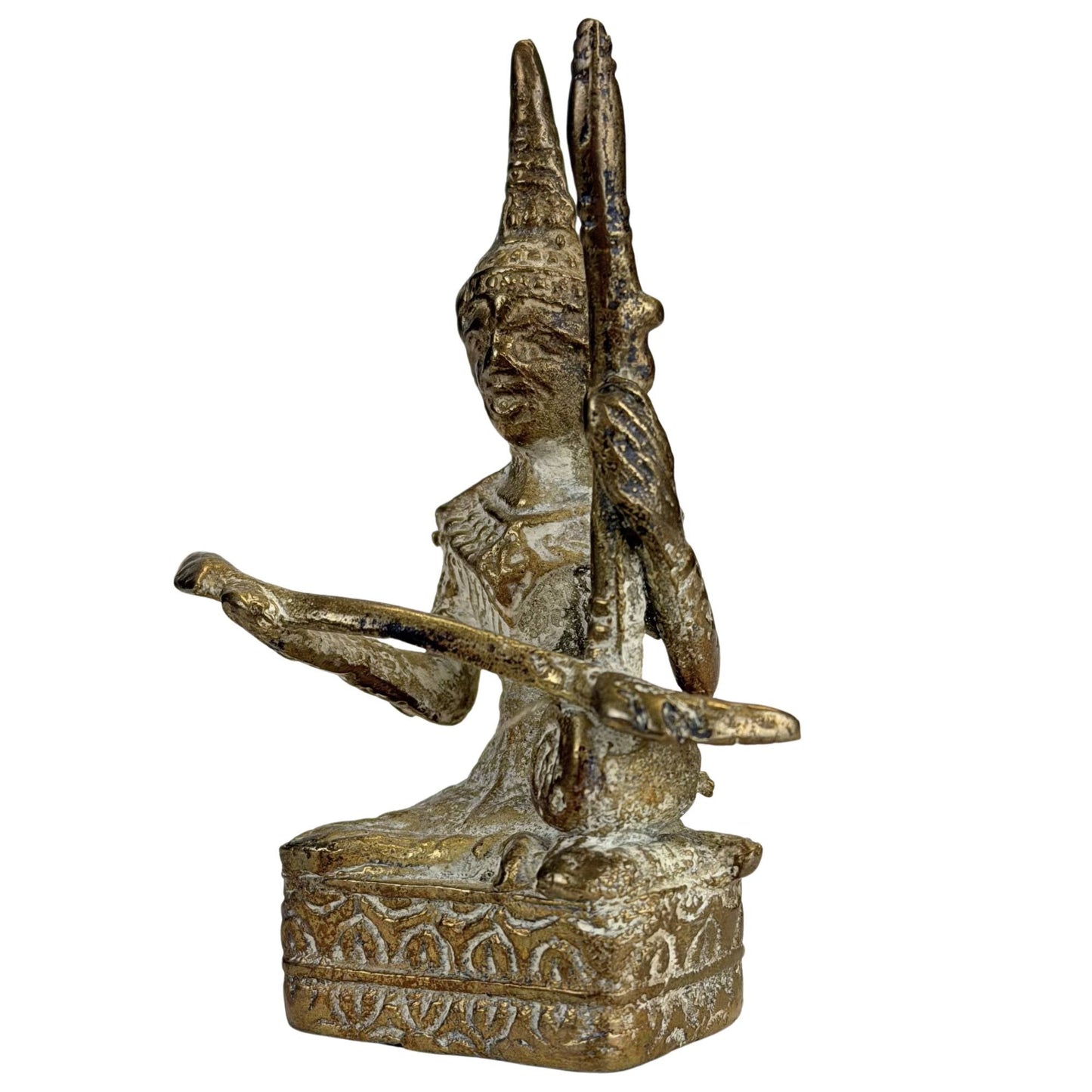 Thaise bronzen hofmuzikant met traditionele kroon