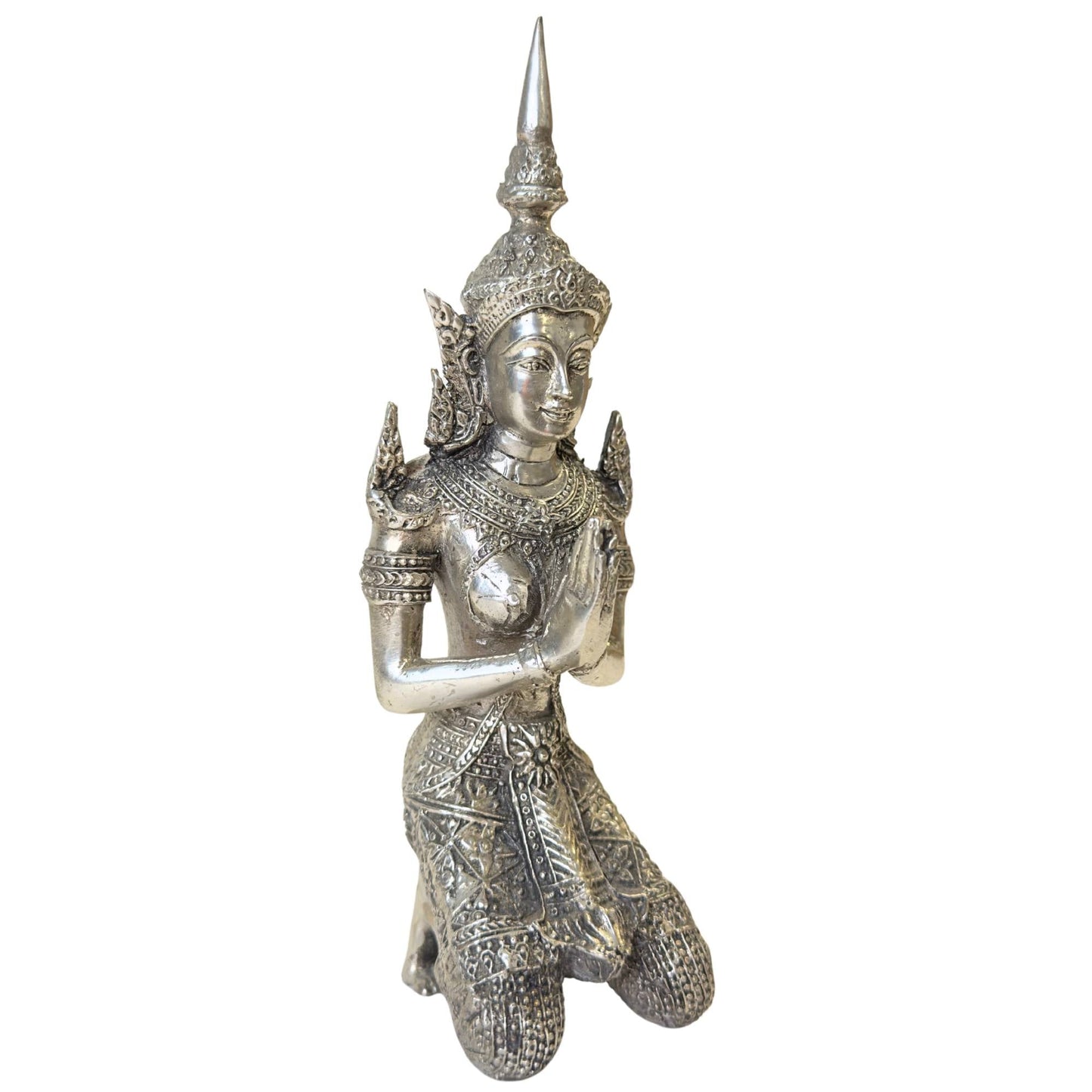 Set van twee Thaise tempelengelen met verzilverde antiek-look afwerking.