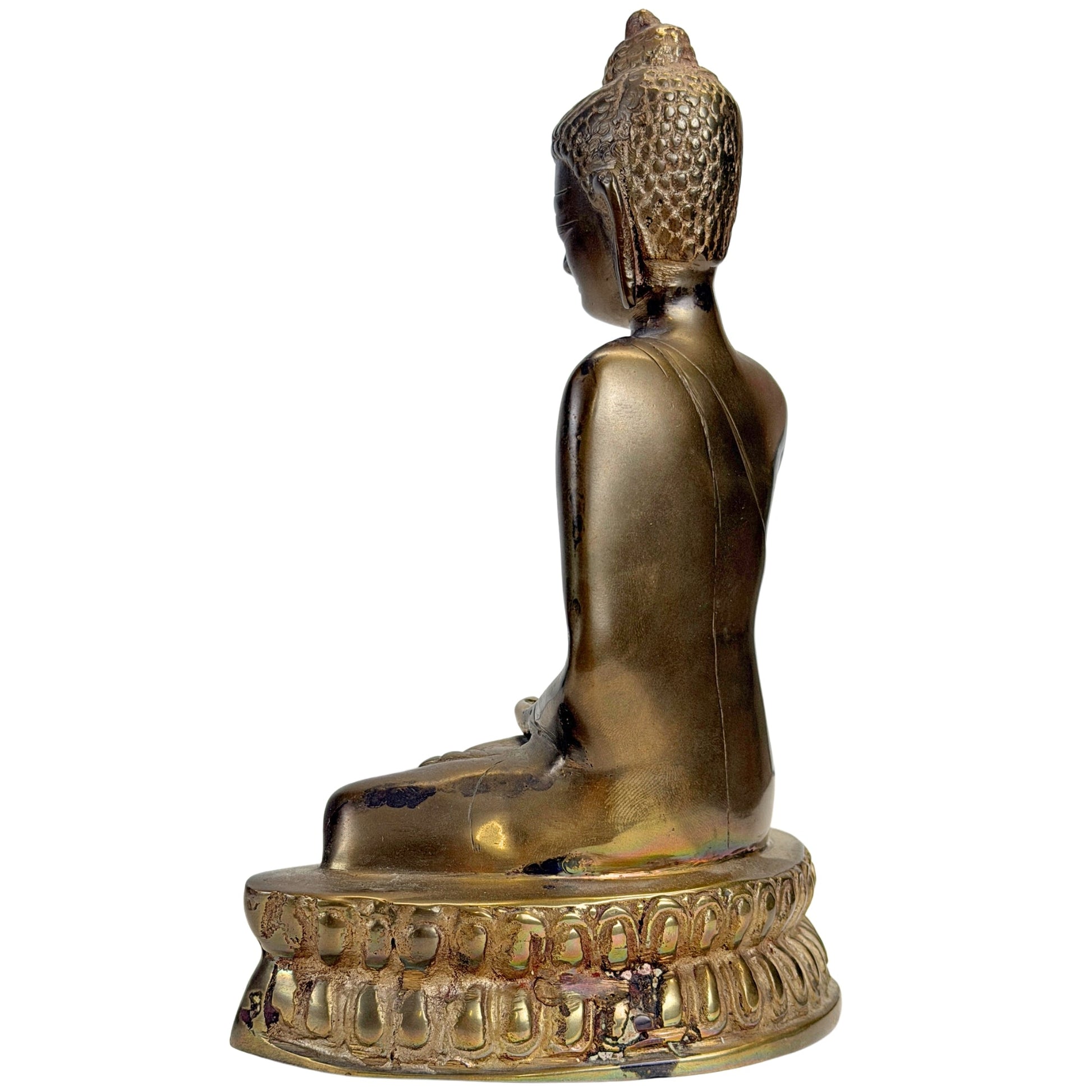 Bhumisparsha mudra detail on the 19th-century Tibetan Buddha
