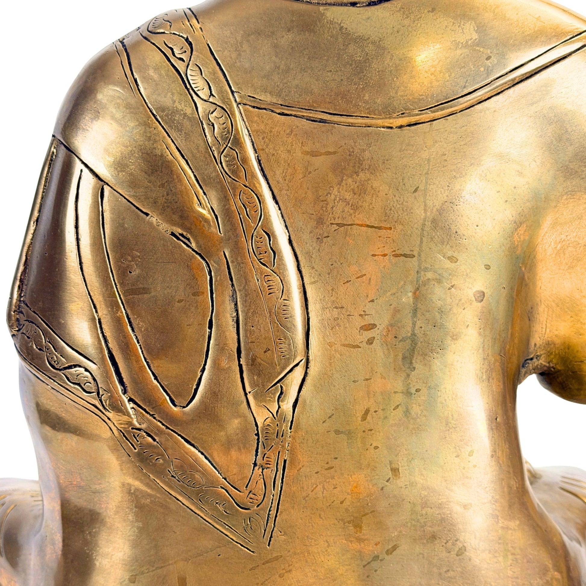 Hand-chased robe decoration on the rear of the Tibetan Shakyamuni Buddha