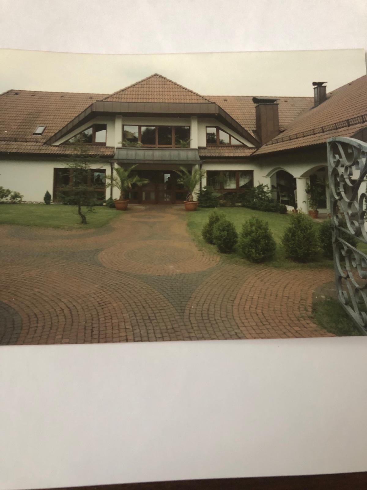 villa waar deze buddha vroeger stond