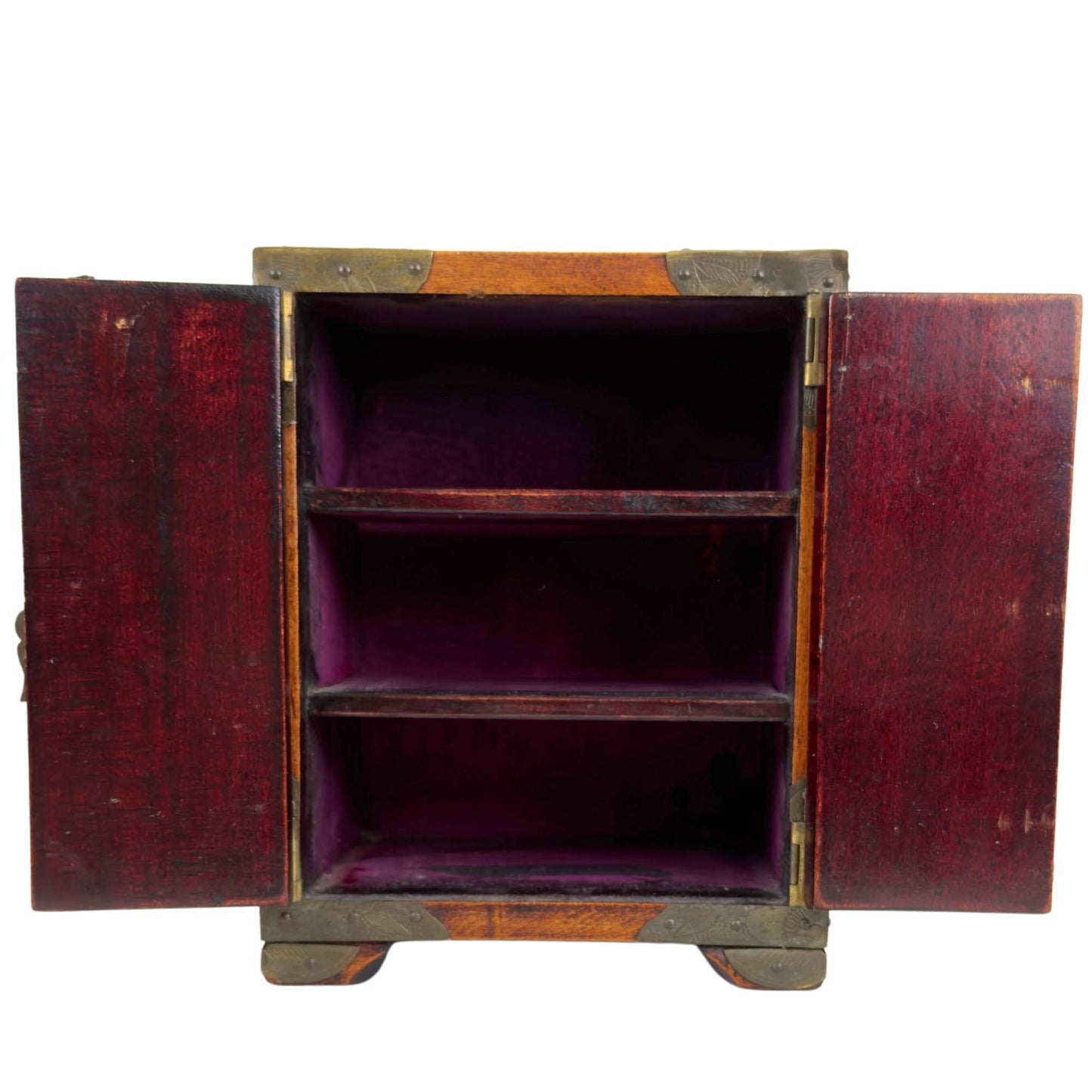 Vintage Chinese kist voor het bewaren van sieraden, kleine objecten en persoonlijke waardevolle spullen