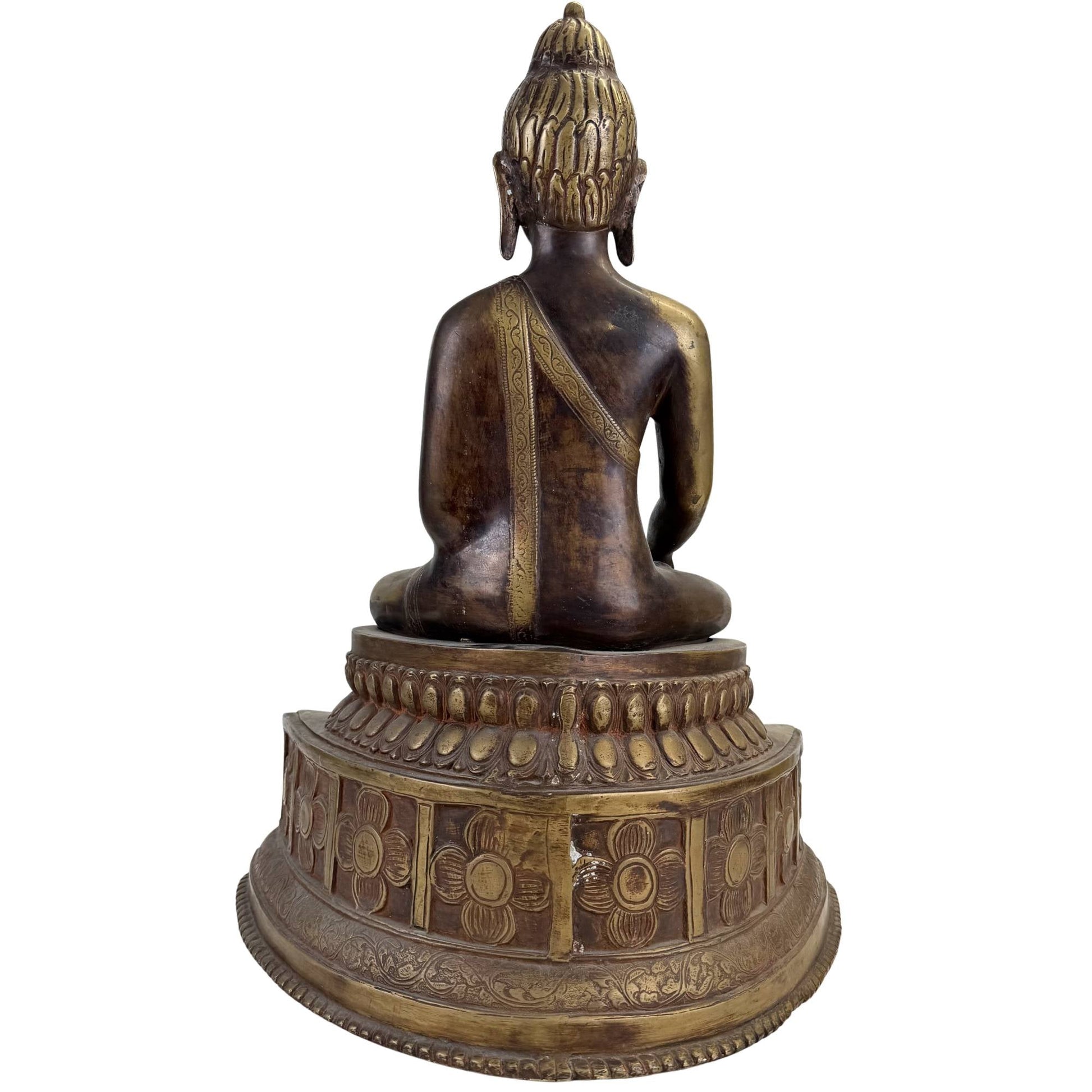 West-Tibetaanse Boeddha met handgegraveerde lotusvoet en verfijnde decoratieve details
