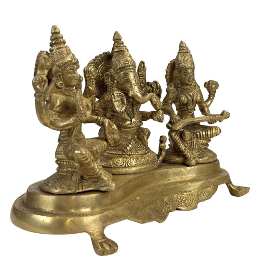 Zwaar Hindoe beeld van Ganesha Lakshmi en Saraswati in messing of brons